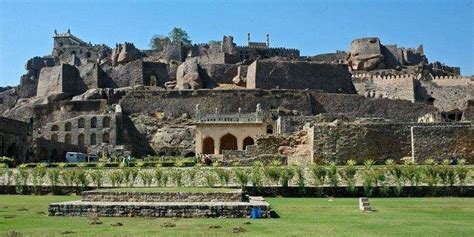 Das Golconda Fort: Ein historischer Gigant mit mystischen Geheimnissen!