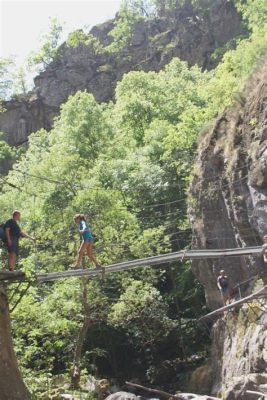 Die Longfeng-Schlucht – Ein Paradies der Natur und Abenteuerlust!