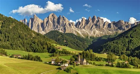 Der Dachen-Berg! Eine Oase der Ruhe mit atemberaubenden Panoramen