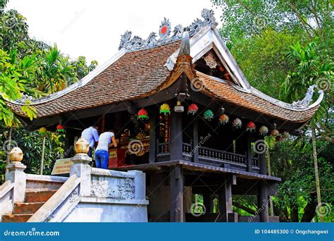 Die Geschichte des One Pillar Pagodas – Eine Reise durch die Zeit und den Buddhismus in Hanoi!